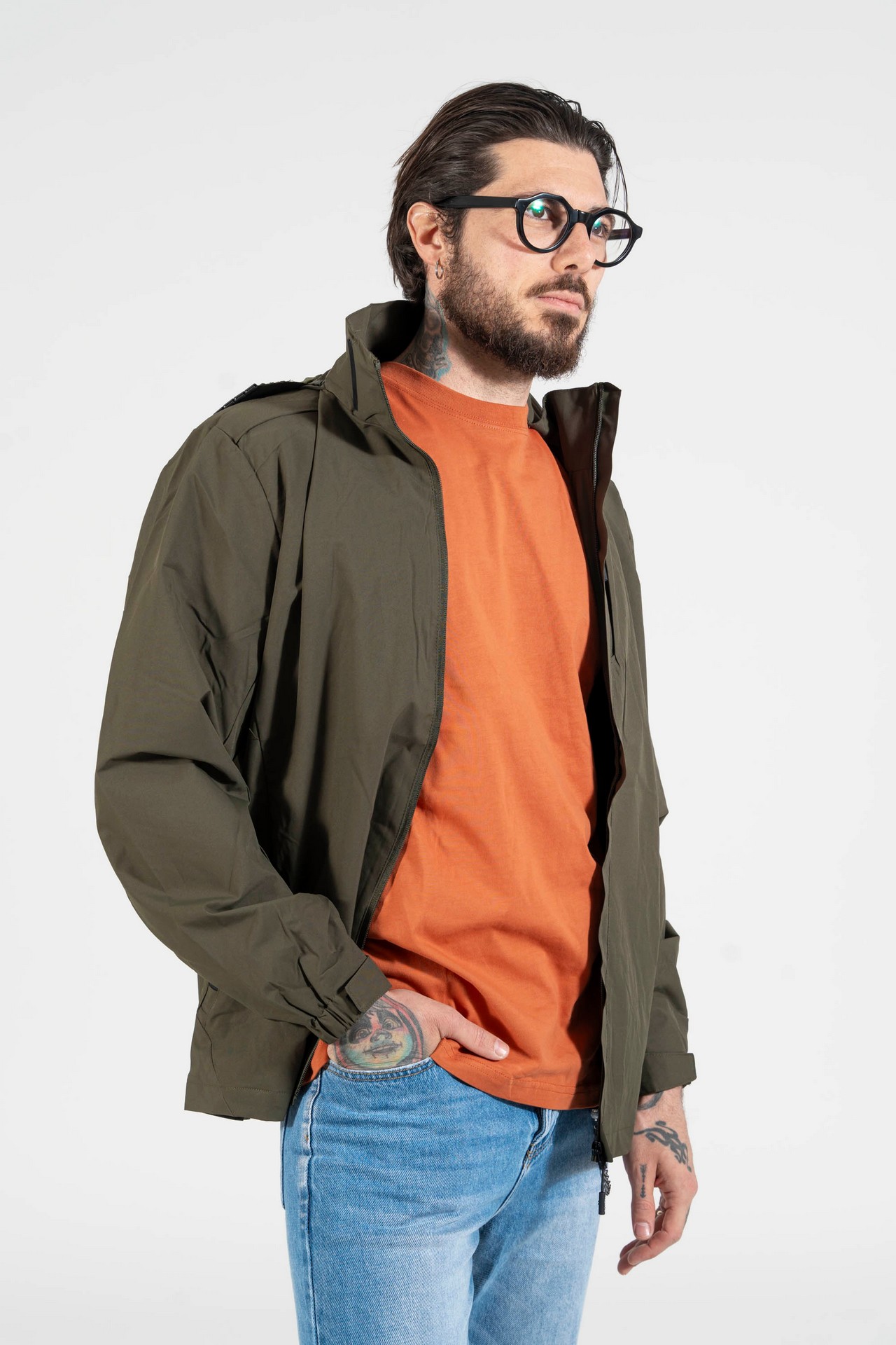 Uomo
